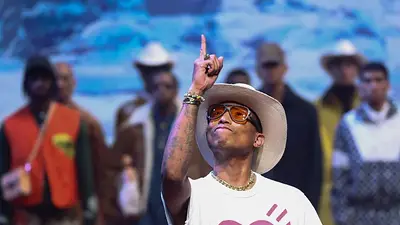 Louis Vuitton inaugura Semana de la Moda París con estilos del Oeste Americano de Pharrell Williams Louis Vuitton inaugura Semana de la Moda París con estilos del Oeste Americano de Pharrell Williams