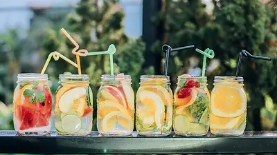Cómo combatir el calor del verano con los jugos frtuales más fáciles y rápidos de hacer Cómo combatir el calor del verano con los jugos frtuales más fáciles y rápidos de hacer