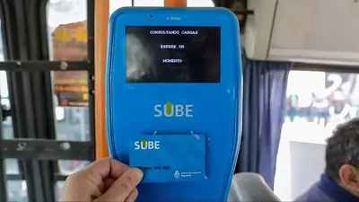 Transporte público. Aumento de colectivos y trenes Transporte público. Aumento de colectivos y trenes