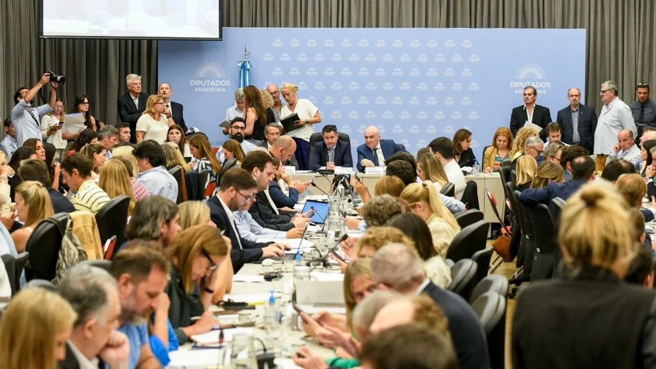 Las tres posiciones que adoptaron los ex JxC en Diputados