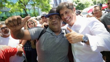 Con el paro y desde la calle, Kicillof se posicionó en la interna del peronismo
