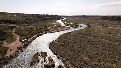 Un chico de 19 años murió mientras hacía rafting en Mendoza Un chico de 19 años murió mientras hacía rafting en Mendoza