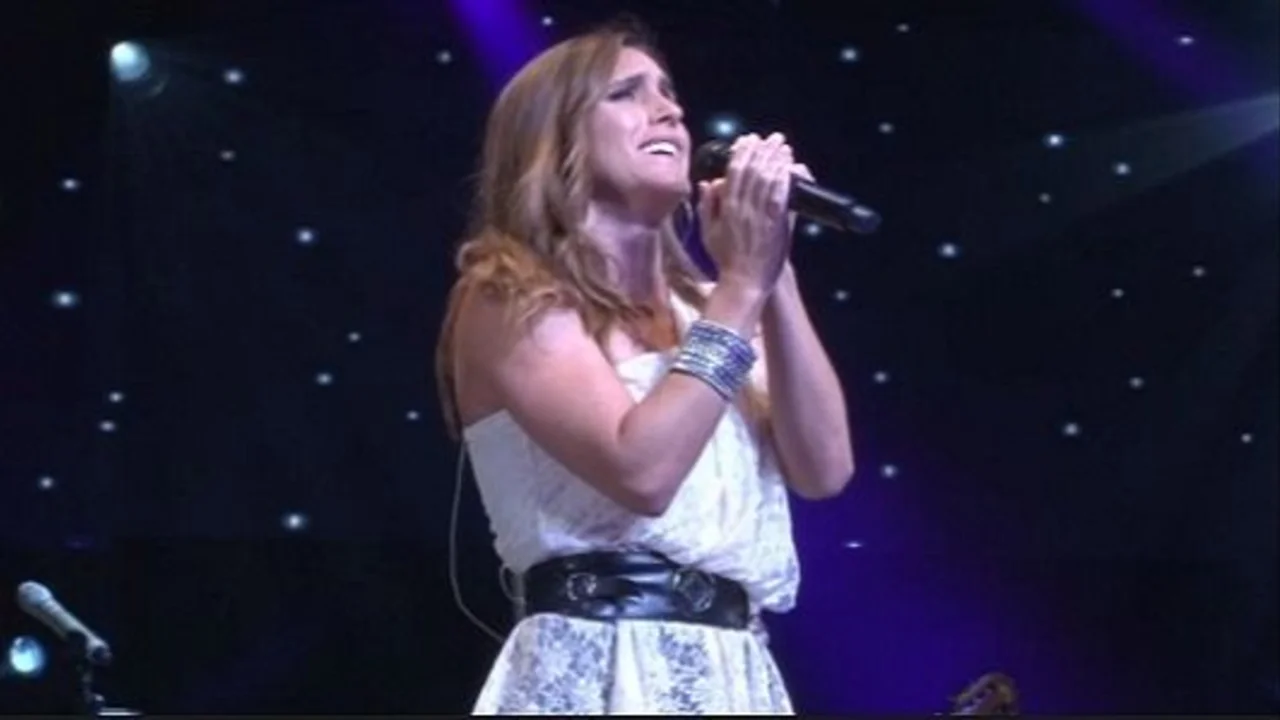 Soledad Pastorutti emocionada