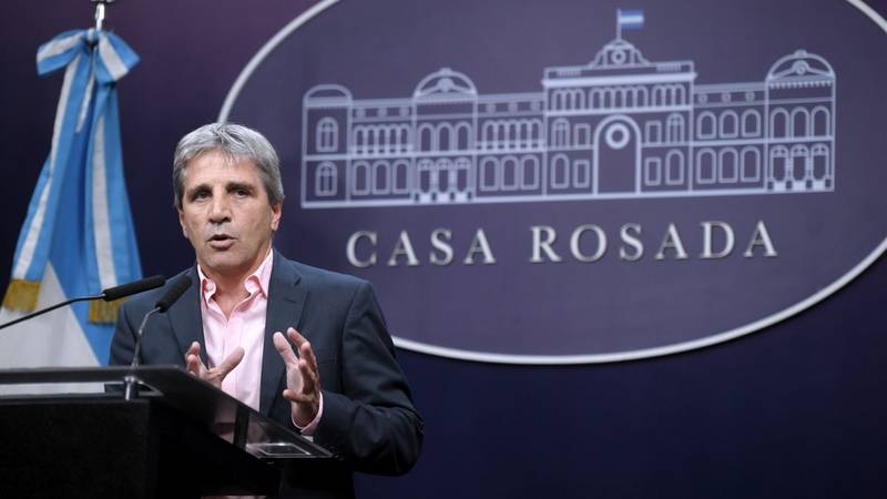 El Gobierno amenaza con un ajustazo a las provincias, los gobernadores se sienten ganadores, la opinión de Mauricio Macri y los datos de redes que preocupan a Milei