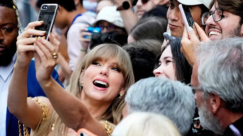 X levanta la prohibición de buscar a Taylor Swift tras la difusión de imágenes explícitas falsas