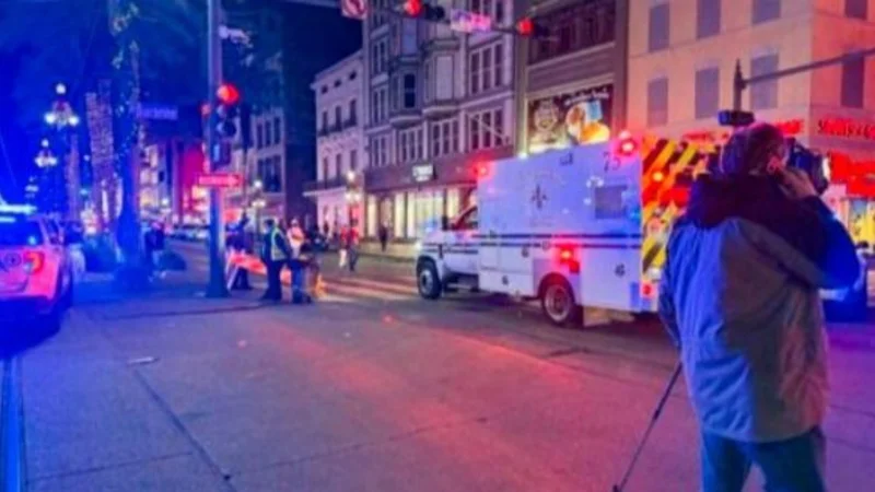 Quién es el hombre que embistió a una multitud en Nueva Orleans y fue asesinado