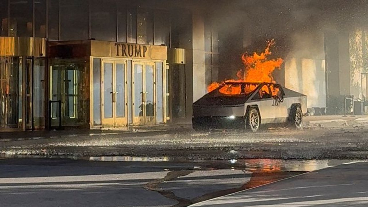 FBI investiga cualquier relación entre explosión de vehículo Tesla en Las Vegas y ataque en Nueva Orleans