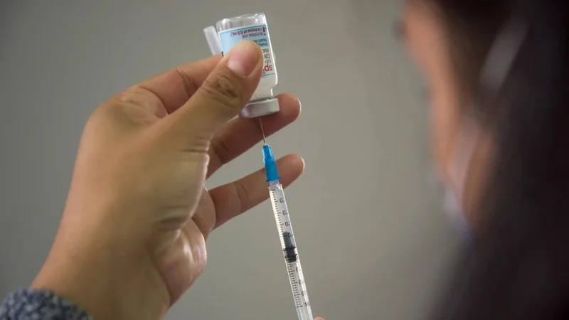 La Rioja lanzó su campaña de vacunación gratuita contra el virus sincicial respiratorio: todos los detalles