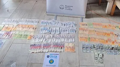 Ciberestafa millonaria: desbarataron una banda que hacía maniobras de "Carding", el nuevo método para robar tarjetas Ciberestafa millonaria: desbarataron una banda que hacía maniobras de "Carding", el nuevo método para robar tarjetas
