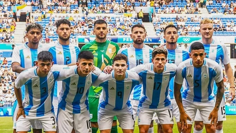 Selección Argentina, Julio Soler, Lanús, Bournemouth.