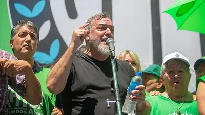 ATE analiza un paro y movilización: "La credibilidad del Gobierno se desmorona" ATE analiza un paro y movilización: "La credibilidad del Gobierno se desmorona"