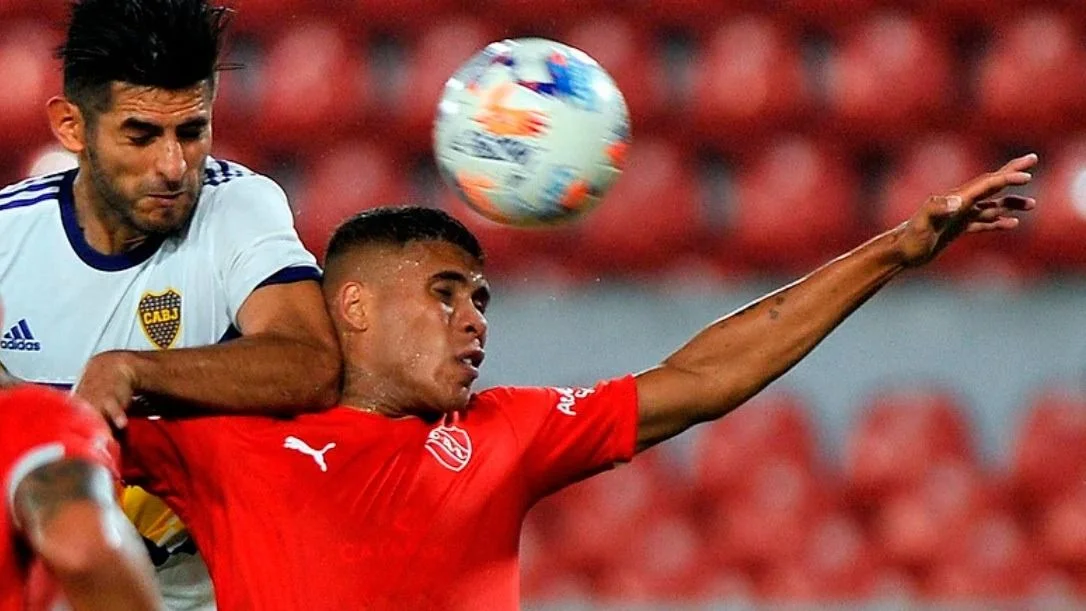 Ayrton Costa, Boca, Royal Antwerp, mercado de pases