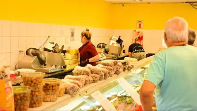 Gestión Insfrán: Formosa registró un repunte de ventas en las fiestas de fin de año Gestión Insfrán: Formosa registró un repunte de ventas en las fiestas de fin de año