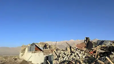 Un potente terremoto en el Tíbet, cerca de Nepal, causa al menos 53 muertos Un potente terremoto en el Tíbet, cerca de Nepal, causa al menos 53 muertos