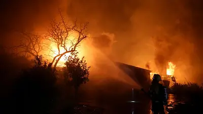 Los incendios de Los Ángeles obligan a evacuar a más de 30.000 personas Los incendios de Los Ángeles obligan a evacuar a más de 30.000 personas