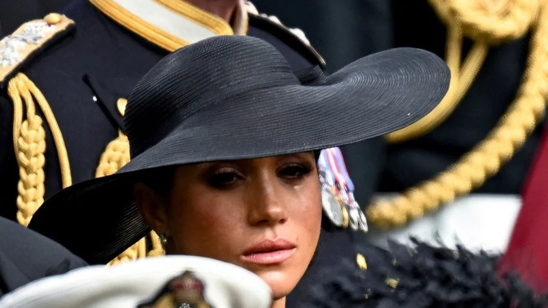 Meghan Markle llorando