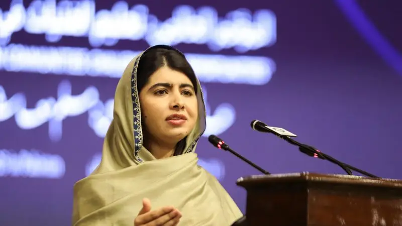 Malala Yousafzai insta a líderes musulmanes a respaldar iniciativa legal contra el apartheid de género