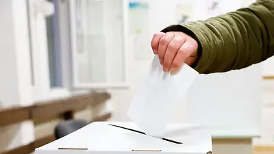 Milanovic se encamina a ganar elecciones presidenciales en Croacia, muestra sondeo a pie de urna Milanovic se encamina a ganar elecciones presidenciales en Croacia, muestra sondeo a pie de urna