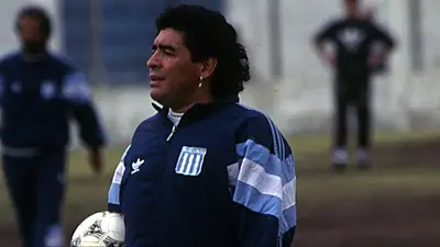 Diego Maradona en Racing. Diego Maradona en Racing.