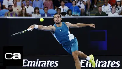 Alcaraz aplasta a Shevchenko en Abierto de Australia y Djokovic remonta ante inspirado Basavareddy Alcaraz aplasta a Shevchenko en Abierto de Australia y Djokovic remonta ante inspirado Basavareddy