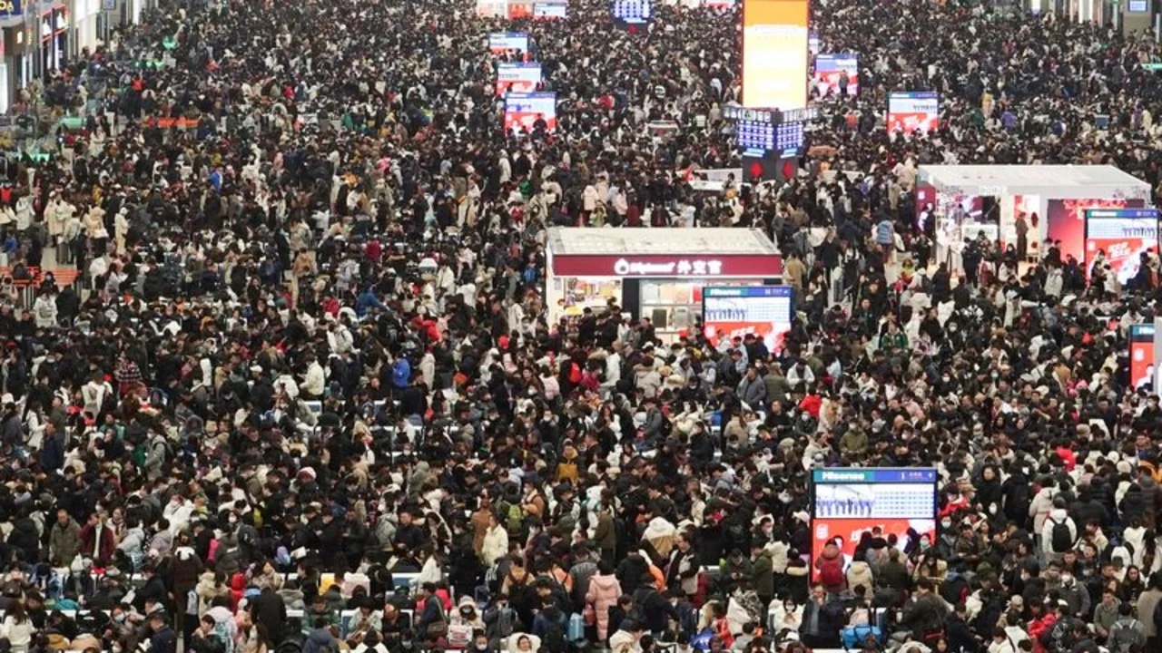 La crisis económica no frena los viajes en el inicio del Año Nuevo Lunar en China