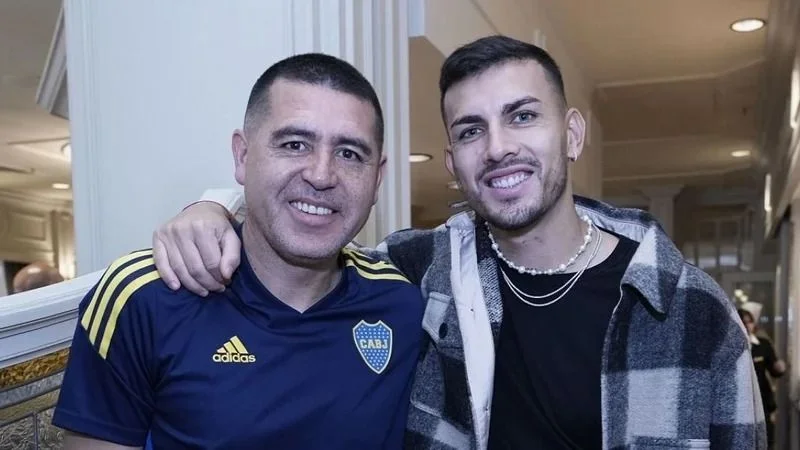 Boca Juniors, Leandro Paredes,  Juan Román Riquelme, Roma, Mercado de pases.
