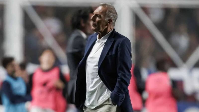 San Lorenzo de Almagro, Gastón Chila Gómez, Facundo Altamirano, Mercado de Pases.