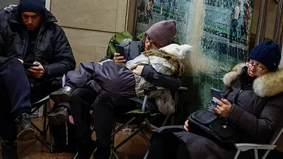 Ucrania informa de cortes de electricidad de emergencia tras un "masivo" ataque aéreo ruso Ucrania informa de cortes de electricidad de emergencia tras un "masivo" ataque aéreo ruso