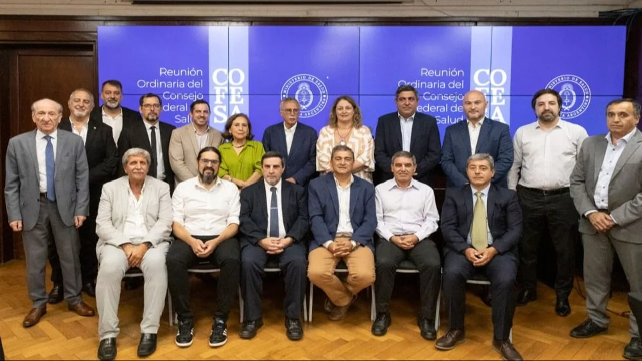 Compromiso con la salud pública: La Rioja participó del primer encuentro de Cofesa y expuso sus desafíos para el 2025
