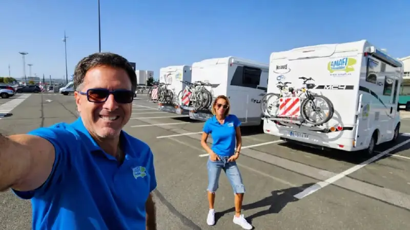 Los fundadores de Amafi Caravaning.