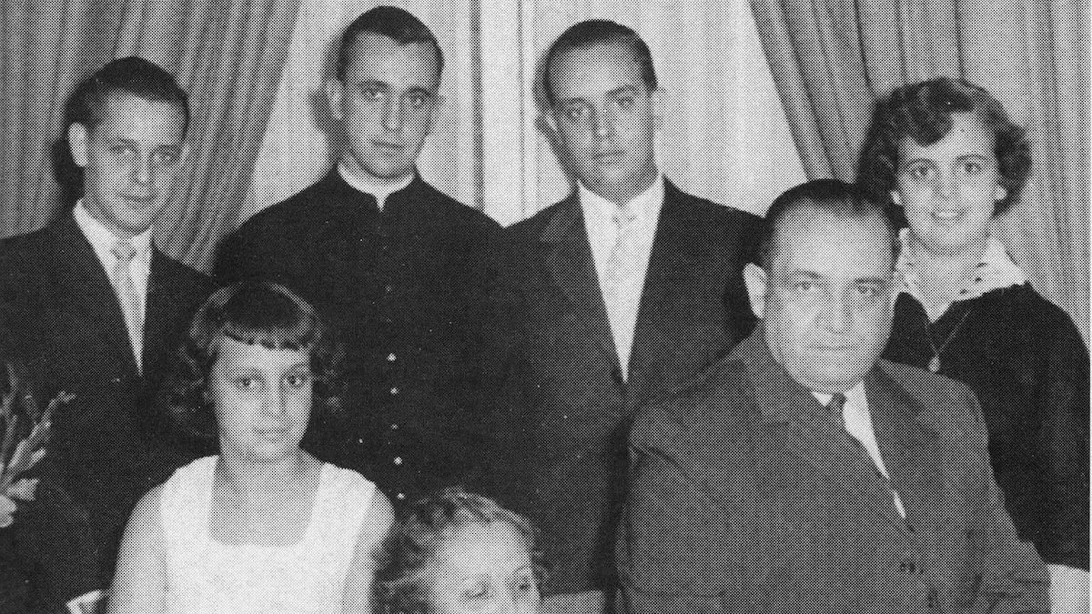 Papa Francisco: cómo era de joven y las mejores fotos | El Destape