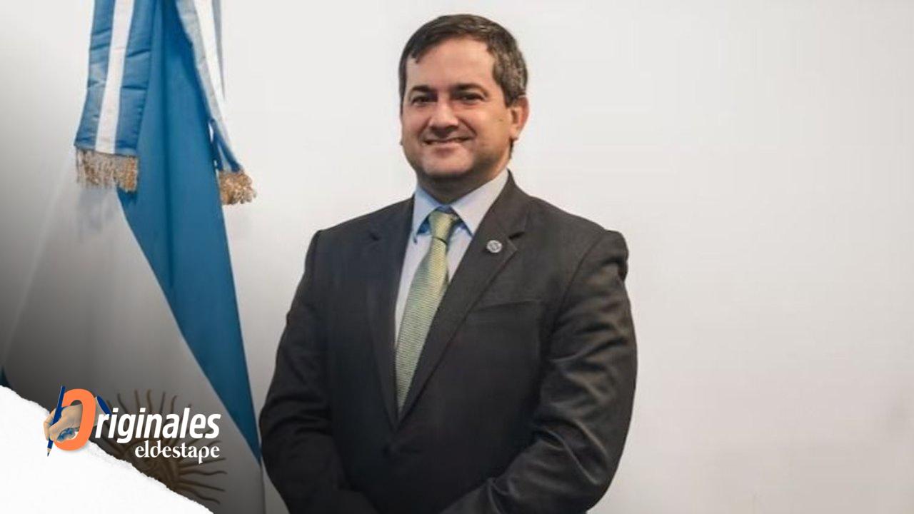 Primer caído de 2025: en medio de cruces y denuncias, echaron al titular de la UIF
