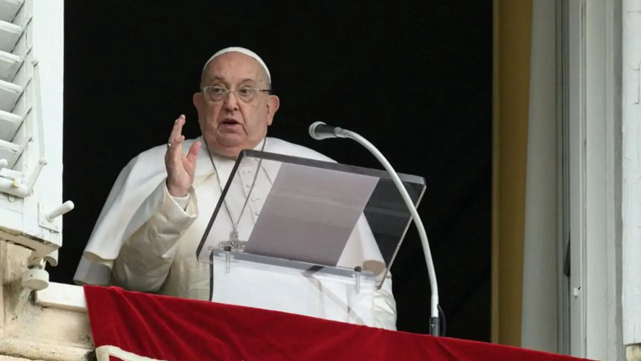 Papa Francisco dice que las redadas migratorias de Trump serían una "desgracia"