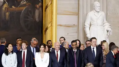 Los multimillonarios y altos ejecutivos que asistieron a la investidura de Trump Los multimillonarios y altos ejecutivos que asistieron a la investidura de Trump