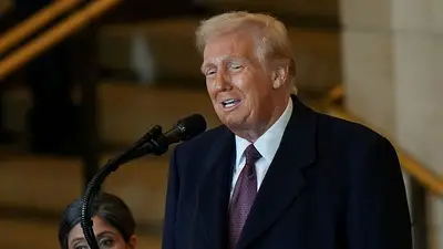 Trump pausa 90 días la ayuda al desarrollo exterior de EEUU a la espera de una revisión Trump pausa 90 días la ayuda al desarrollo exterior de EEUU a la espera de una revisión