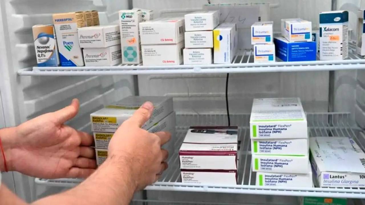 Desregulación: rentabilidad farmacéutica récord, con menos acceso a medicamentos y más tratamientos interrumpidos