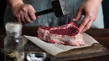 Es una "mantequita": el corte de carne que pocos conocen y cuesta solamente $5.000