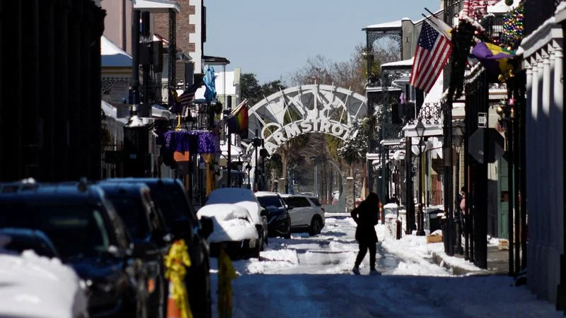 Gran parte del sur de EEUU, cubierto de hielo tras una tormenta invernal histórica