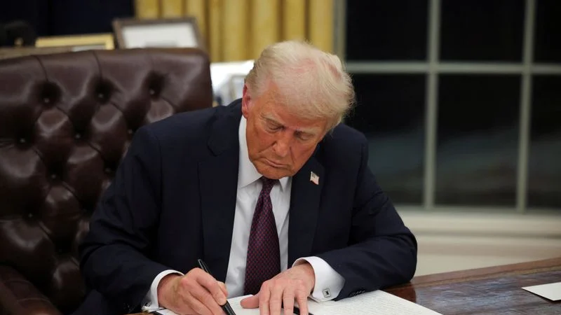 Trump indultó a 23 manifestantes antiaborto Trump indultó a 23 manifestantes antiaborto