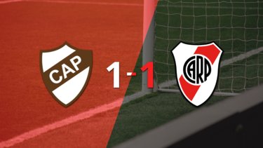 River Plate empató 1-1 contra Platense sobre el final del partido