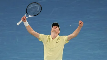 Sinner arrasó a Zverev y gritó campeón en el Abierto de Australia
