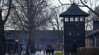 Supervivientes de Auschwitz conmemoran el 80.º aniversario de la liberación del campo Supervivientes de Auschwitz conmemoran el 80.º aniversario de la liberación del campo