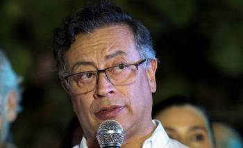 Petro, acorralado en la peor crisis de su gobierno | América latina