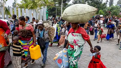Los rebeldes del Congo apoyados por Ruanda se enfrentan a focos de resistencia tras entrar en Goma Los rebeldes del Congo apoyados por Ruanda se enfrentan a focos de resistencia tras entrar en Goma