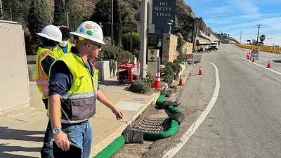 California niega afirmación de Trump de que militares de EEUU dieron el agua en el estado California niega afirmación de Trump de que militares de EEUU dieron el agua en el estado