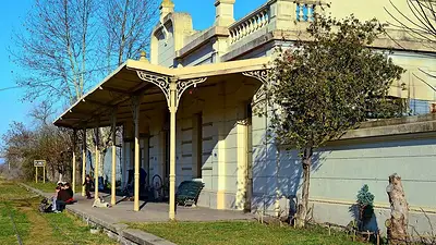Cuál es el pueblo de la Provincia de Buenos Aires para visitar durante el fin de semana y que queda a solo 70 kilómetros de CABA. Qué hacer en Plomer. Cuál es el pueblo de la Provincia de Buenos Aires para visitar durante el fin de semana y que queda a solo 70 kilómetros de CABA. Qué hacer en Plomer.