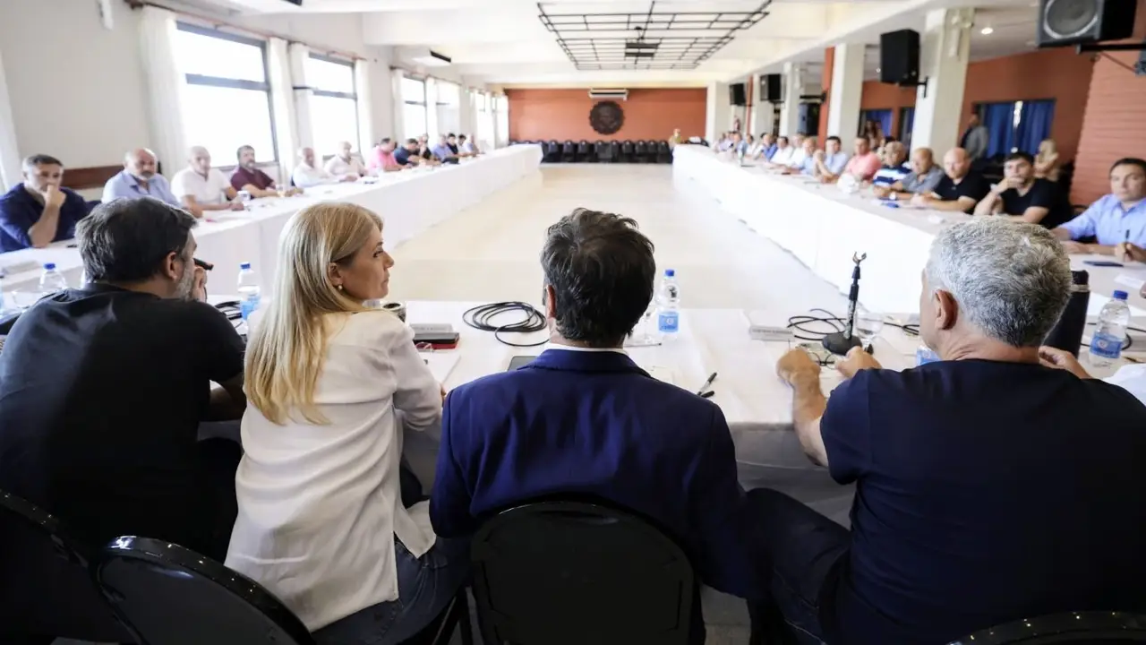 reunion kicillof intendentes