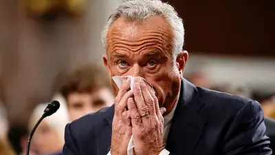 Elegido por Trump para salud, Robert Kennedy, recibe críticas en Senado por postura sobre vacunas Elegido por Trump para salud, Robert Kennedy, recibe críticas en Senado por postura sobre vacunas