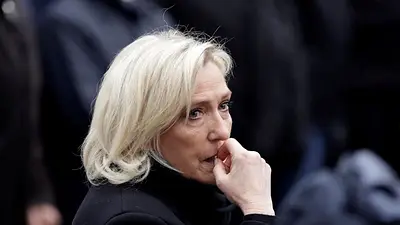 Le Pen condena las amenazas de muerte contra los magistrados que la están procesando Le Pen condena las amenazas de muerte contra los magistrados que la están procesando