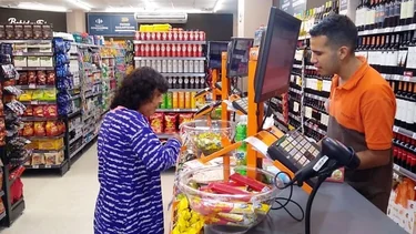 El Sindicato de Comercio le da la peor noticia a Milei en las paritarias y sostiene los aumentos que consiguió